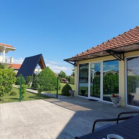 Cozzy Apartment Near The Aiport Podgorica Mitrovici  Exteriér fotografie